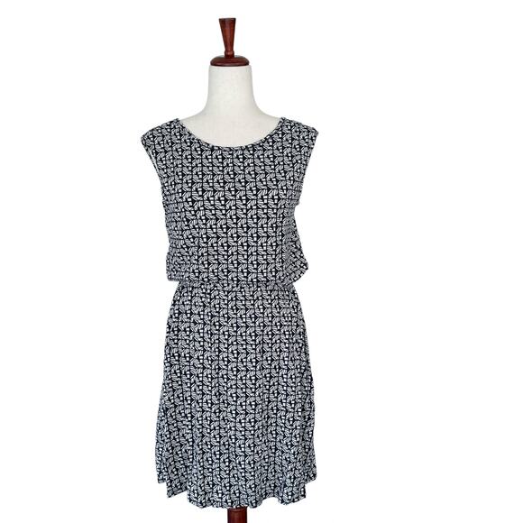 Athleta Encinitas Lively Dress Medium Gathered Waist‎ Midi Cap Sleeve - Picture 1 of 12